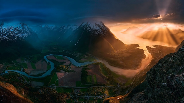 Valley river mountain sunbeam view free wallpaper - medium preview image