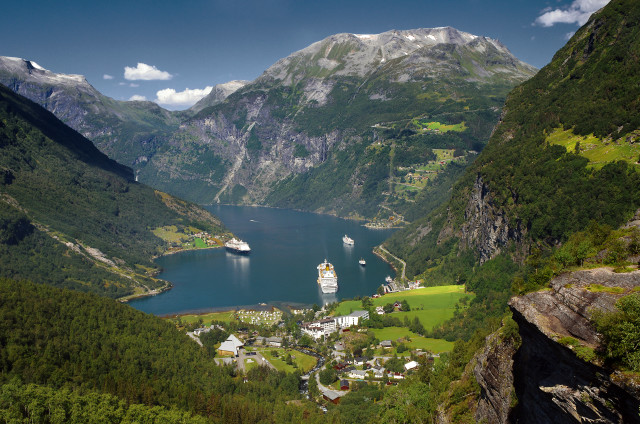 Scenic mountain town lake surrounded free wallpaper - medium preview image