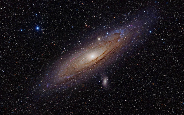 Colorful galaxy bright blue disk free wallpaper - medium preview image