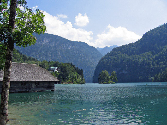 Lake hut mountains house shore free wallpaper - medium preview image