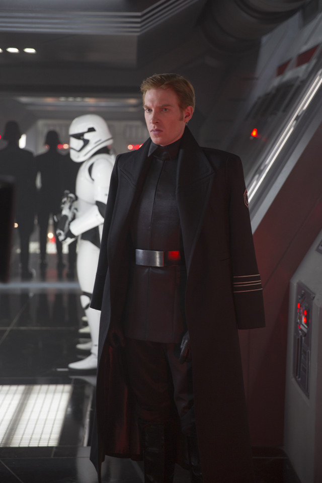 Man star wars costume hallway free wallpaper - medium preview image