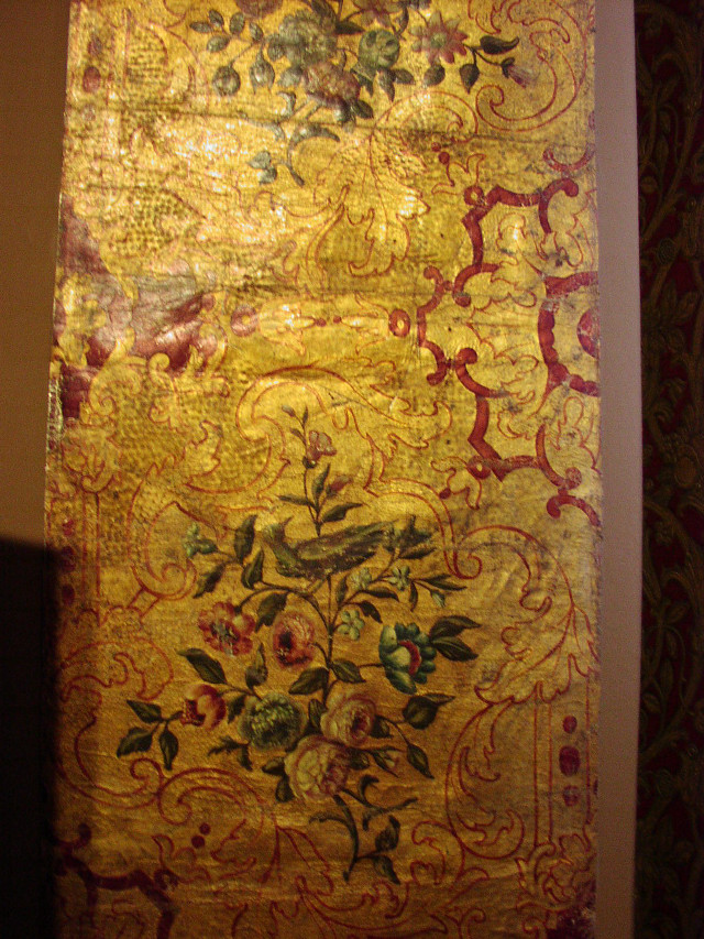 Yellow red floral design background free wallpaper - medium preview image
