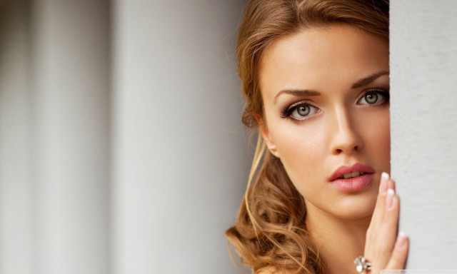 Woman ring wall hand face #2 free wallpaper - medium preview image