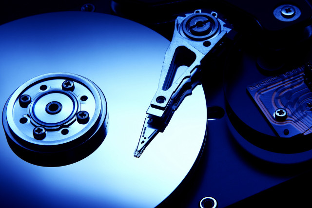Hard drive cd disk removal free wallpaper - medium preview image