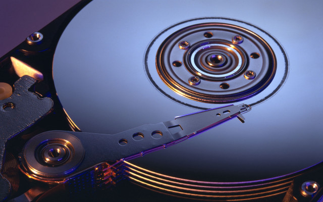 Hard drive blue disk metal free wallpaper - medium preview image