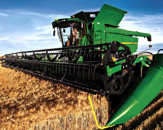 Large green combine wheat field free wallpaper - medium preview image