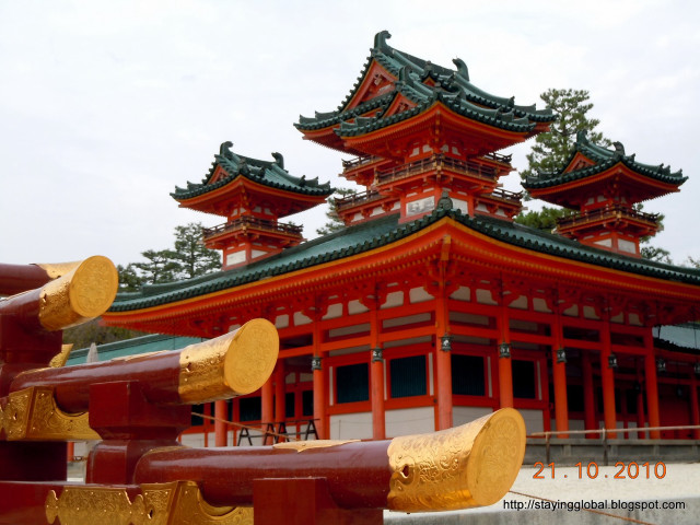 Large building gold decorations roof free wallpaper - medium preview image