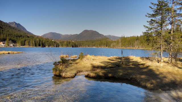 Lake trees mountains island nature free wallpaper - medium preview image