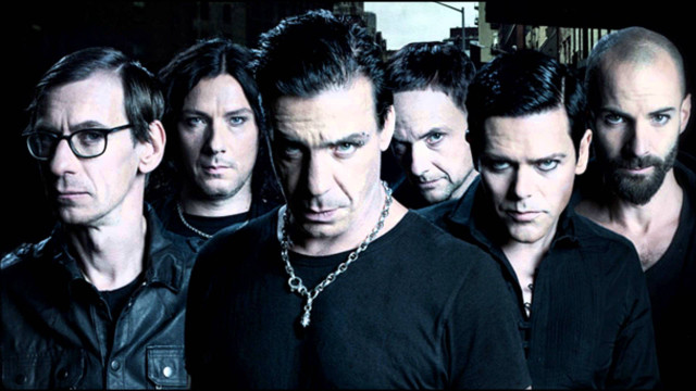 Men group building black background free wallpaper - medium preview image