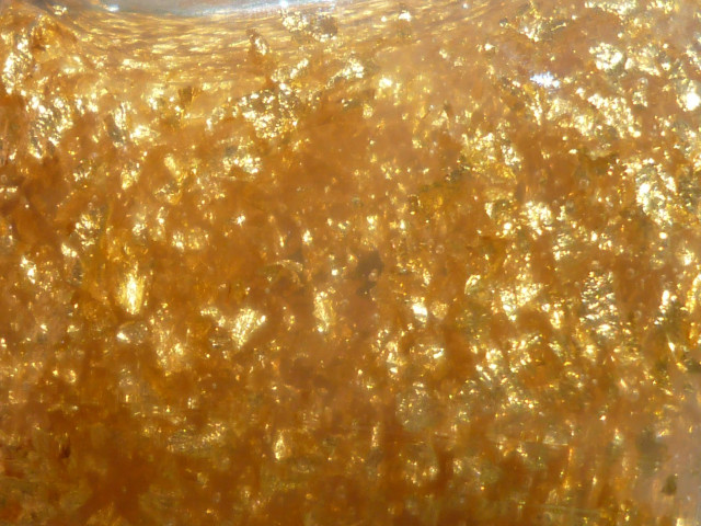 Gold flakes holography macro autumn free wallpaper - medium preview image
