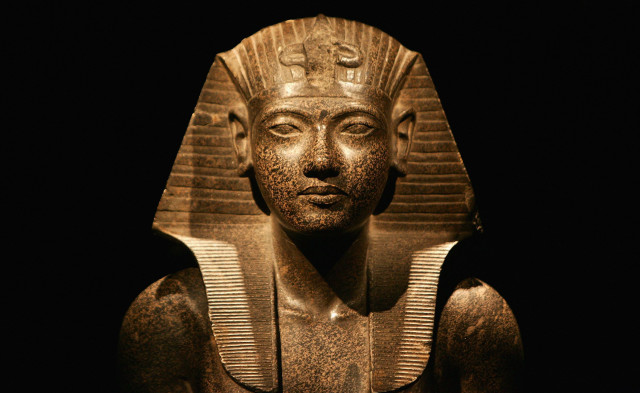Pharaoh statue black background image free wallpaper - medium preview image