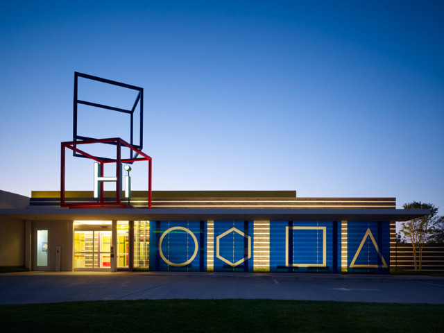 Building basketball hoop roof top free wallpaper - medium preview image
