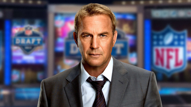 Man suit tie tv studio free wallpaper - medium preview image