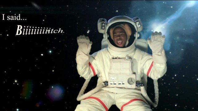 Man space suit hands up free wallpaper - medium preview image