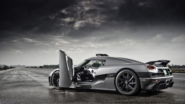 Silver sports car open doors #3 free wallpaper - medium preview image