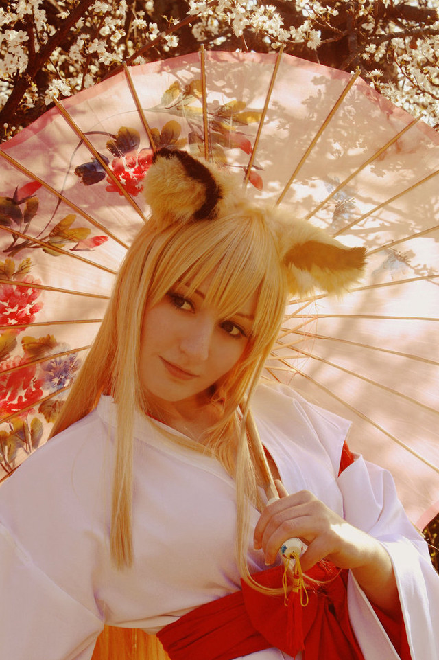 Woman costume umbrella cat head free wallpaper - medium preview image