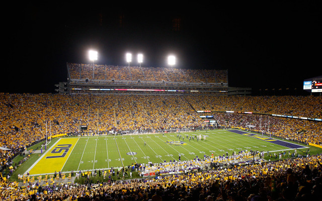Football stadium night crowd yellow free wallpaper - medium preview image