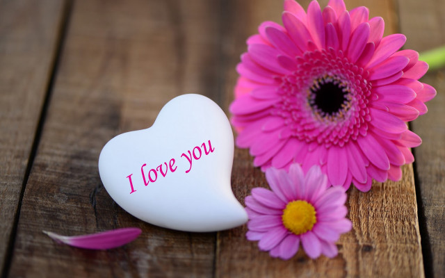 Heart box flower note wooden free wallpaper - medium preview image
