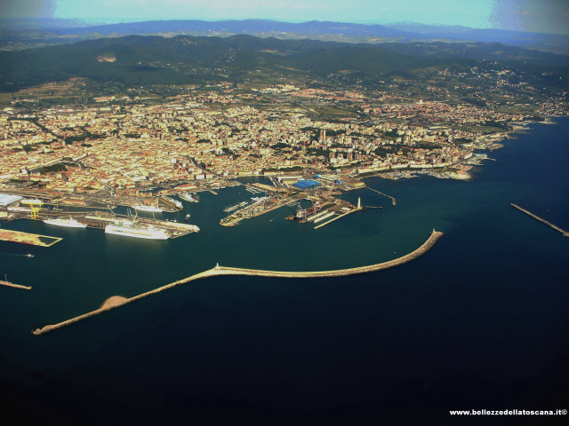 City view airplane window water free wallpaper - medium preview image