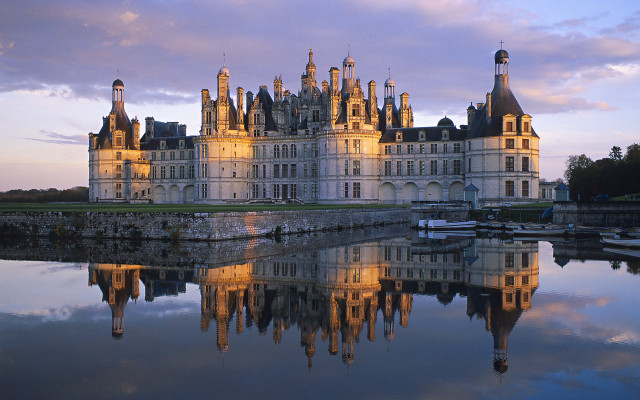 Gothic castle water boat bridge free wallpaper - medium preview image