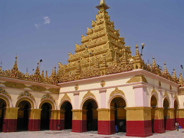 Gold red roof pillars clocktower free wallpaper - medium preview image