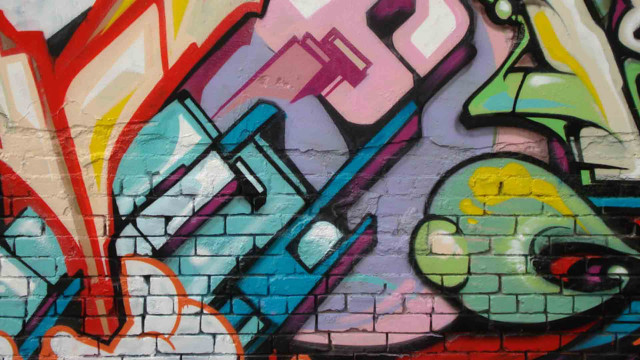 Graffiti wall clock brick side free wallpaper - medium preview image