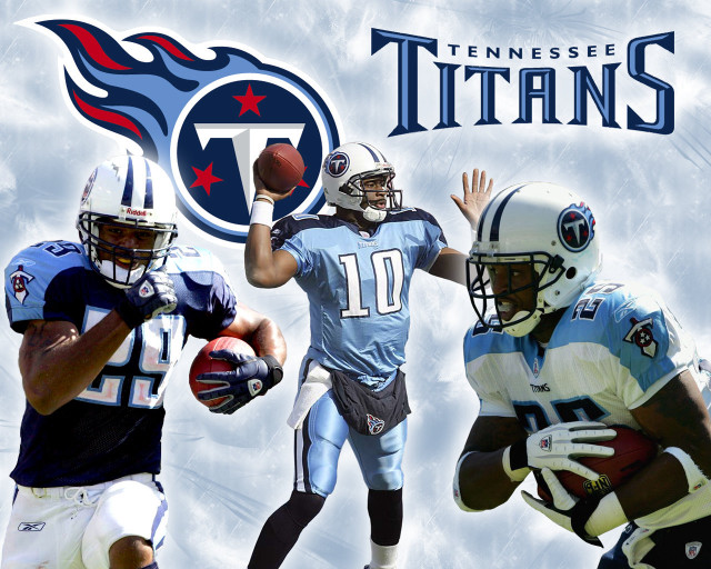 Football players titans logo group free wallpaper - medium preview image