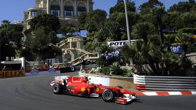 Red race car track clock free wallpaper - medium preview image