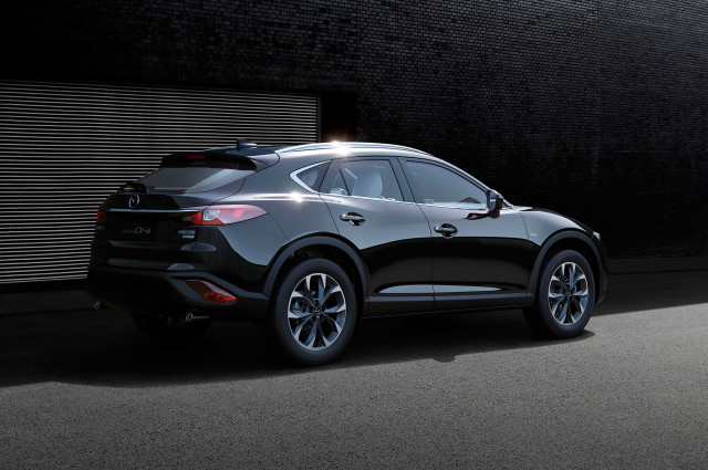 Black mazda suv alley garage free wallpaper - medium preview image