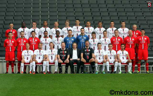 Team photo soccer field bleachers free wallpaper - medium preview image