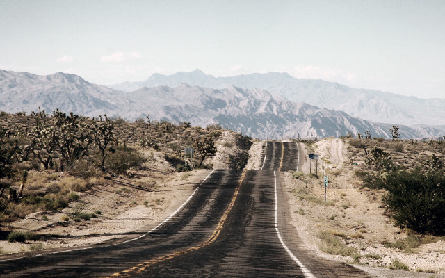 Long road mountain range sign #2 free wallpaper - medium preview image