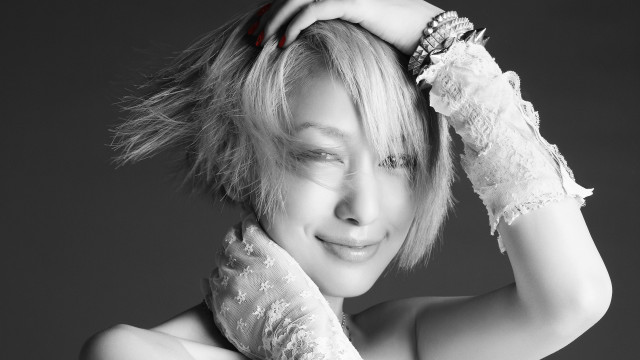 Woman white dress gloves head free wallpaper - medium preview image