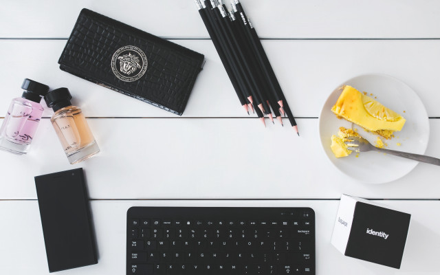 Desk keyboard workspace office setup free wallpaper - medium preview image