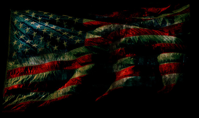 Large american flag dark background free wallpaper - medium preview image