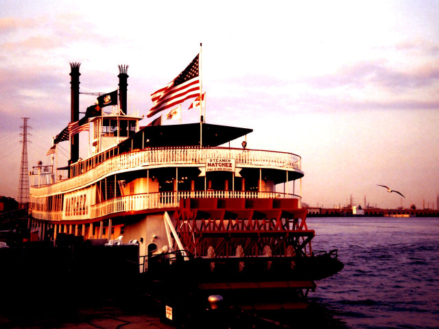 Large boat flag water dock free wallpaper - medium preview image