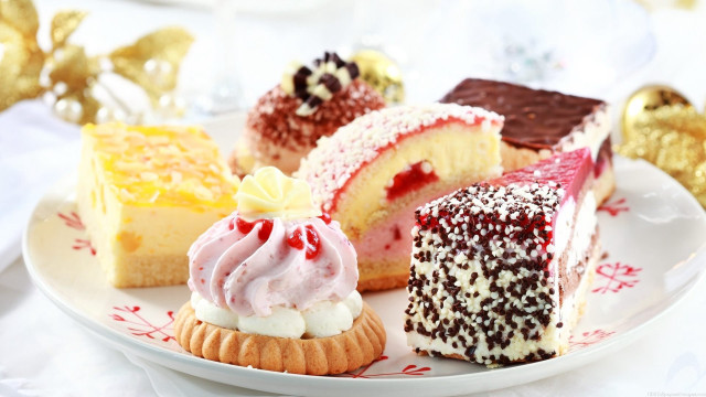 Dessert variety plate tablecloth gold free wallpaper - medium preview image