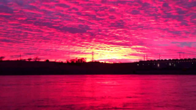 Pink sky clouds bridge river free wallpaper - medium preview image