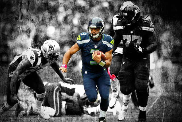 Football player running ball another #4 free wallpaper - medium preview image