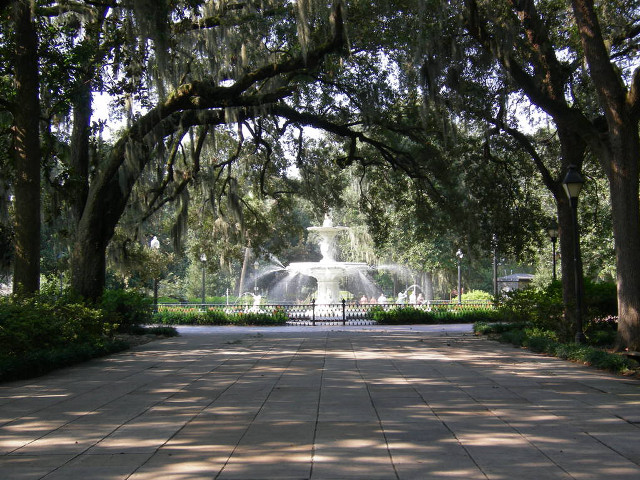 Park fountain trees spanish moss free wallpaper - medium preview image