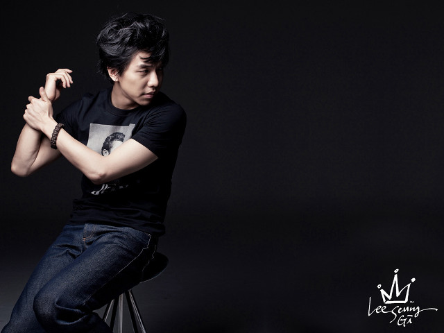 Man sitting chair arms crossed #4 free wallpaper - medium preview image