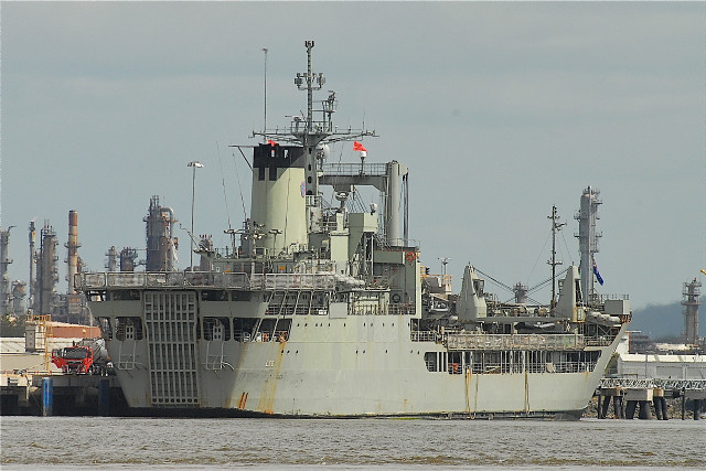 Large ship water smoke stacks #5 free wallpaper - medium preview image