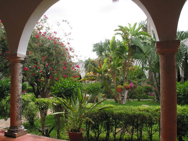 Garden archway view trees shrubs free wallpaper - medium preview image
