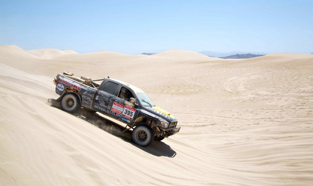 Truck desert sunny day no free wallpaper - medium preview image