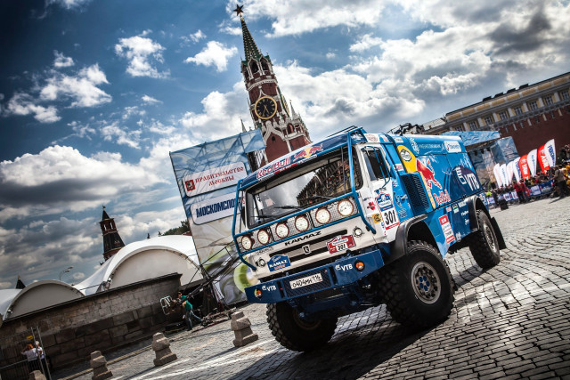 Truck cobblestone street clock tower free wallpaper - medium preview image