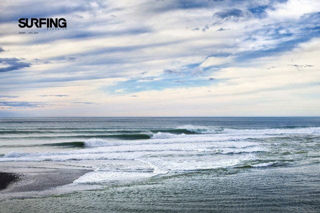 Surfer walking ocean cloudy sky free wallpaper - medium preview image