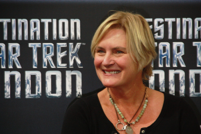 Woman smiling star trek sign free wallpaper - medium preview image