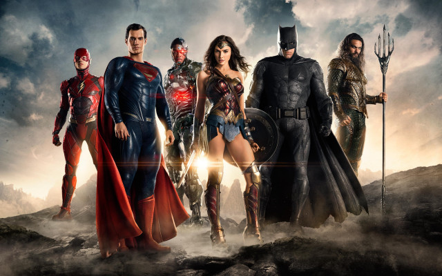 Superheroes desert cloudy sky red free wallpaper - medium preview image