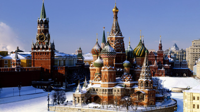 Large building clock snow city free wallpaper - medium preview image