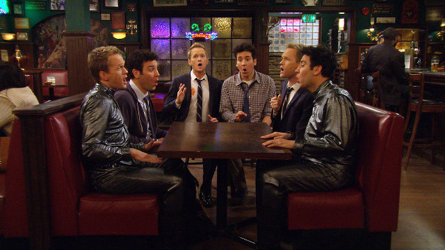 Group men table conversation bar free wallpaper - medium preview image