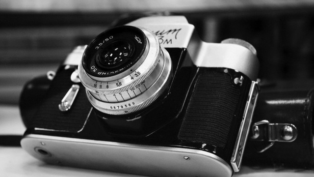 Camera lens tripod black white free wallpaper - medium preview image